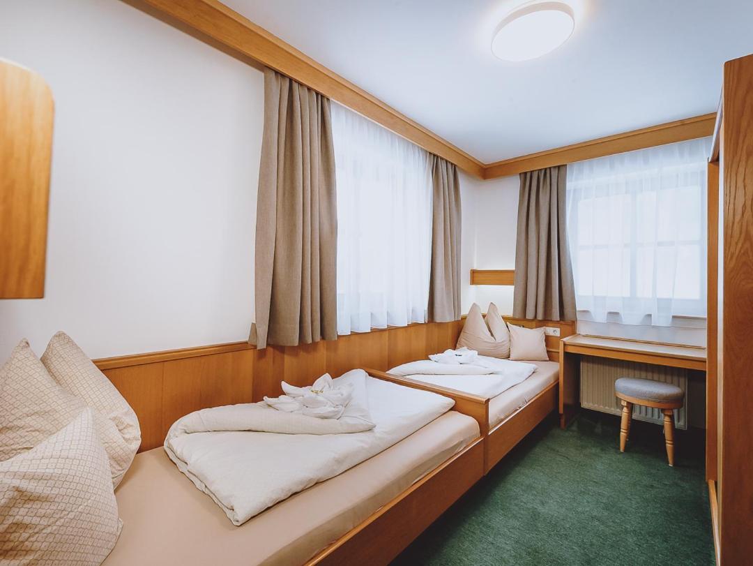 Lindlinghof Aparthotel Saalbach-Hinterglemm Exterior photo