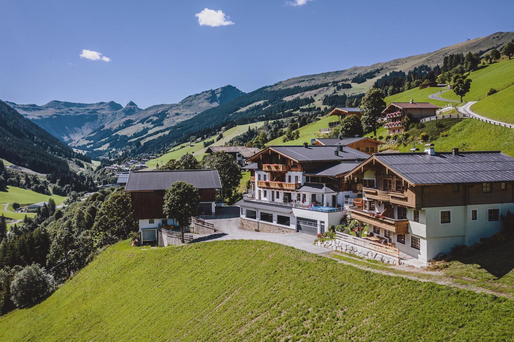 Lindlinghof Aparthotel Saalbach-Hinterglemm Exterior photo